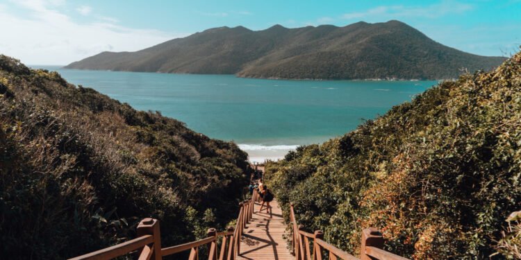 O que fazer em Arraial do Cabo em 2 dias sem cair em ciladas