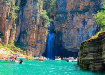 O que fazer em Capitólio em 3 dias com roteiro leve e bonito