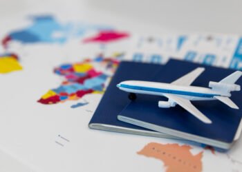 Como escolher seguro viagem internacional sem pagar caro à toa