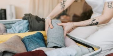 Como organizar mala para viagem curta sem esquecer o essencial