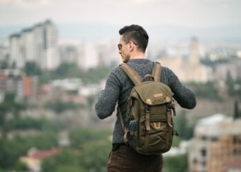 Como viajar só com mochila pelo Brasil sem aperto nem excesso