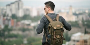 Como viajar só com mochila pelo Brasil sem aperto nem excesso